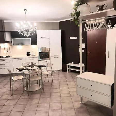 Repubblica Fiera District Apartment