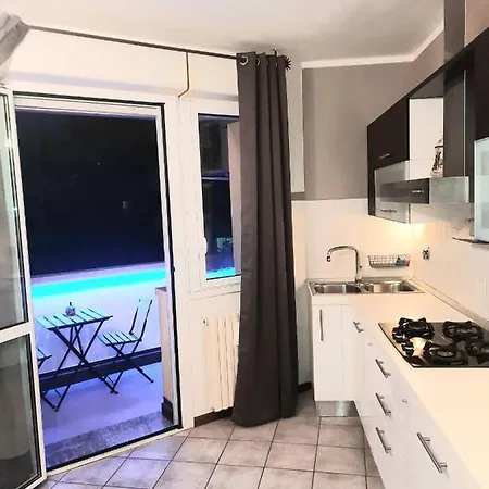 Repubblica Fiera District Apartment