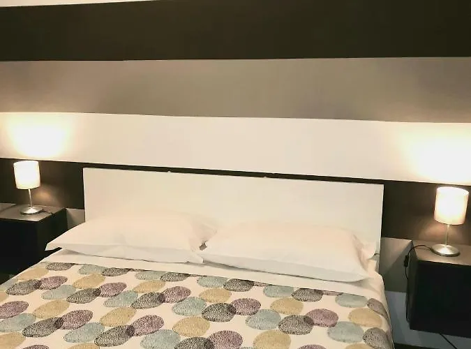 Repubblica Fiera District * 볼로냐