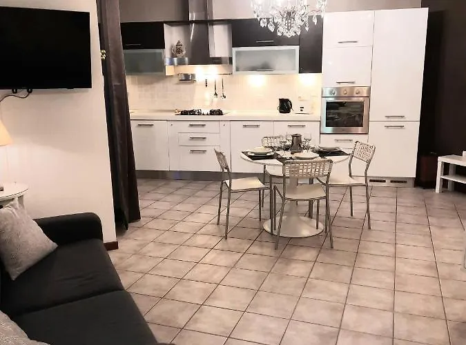 Repubblica Fiera District Apartmán